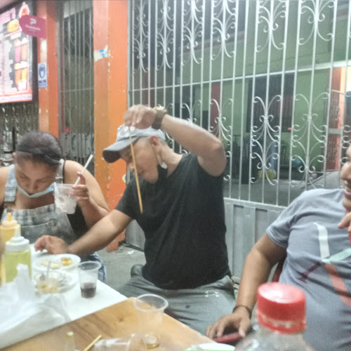 Comentarii opinii despre Guss y max burguers