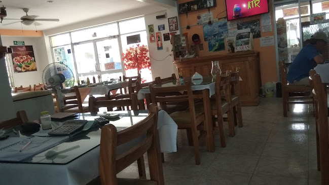 Las Redes Restaurant