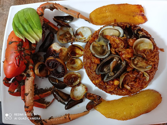 Parada 593 Cangrejal y Marisquería