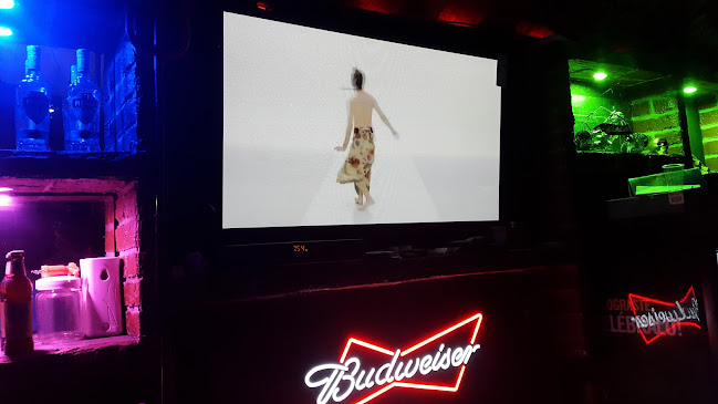 Ak Bar Rock Y Metal - Machala