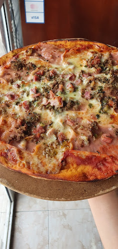 Rustika Pizza y Pasta Artesanal - Manta