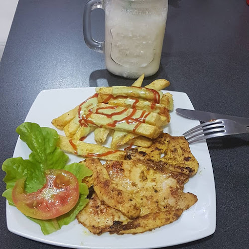 Alitas Food Loft - Manta