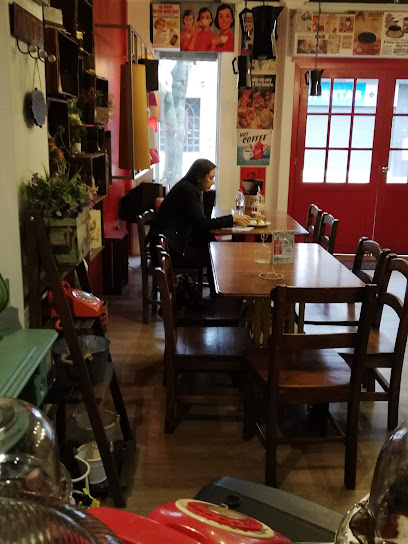 La Mojigata Coffee & Diner