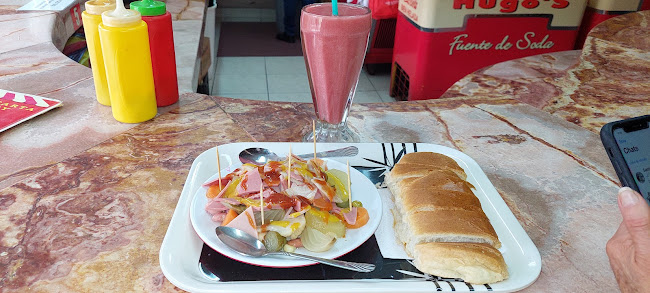 Opinii despre Fuente de Soda Hugo’s în Riobamba - Gastronomía y hostelería