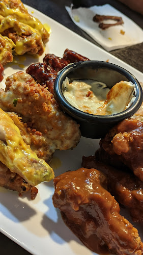 Munchies Grill & Wings - Gastronomía y hostelería