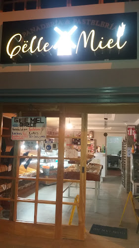 Panadería & Pastelería Gëlle Miel