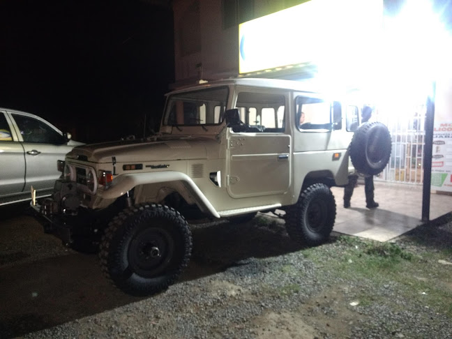 Licoreria Moe's - Gastronomía y hostelería