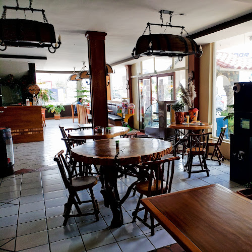 Chasky Kfé - Restaurante Mini Market Boutique