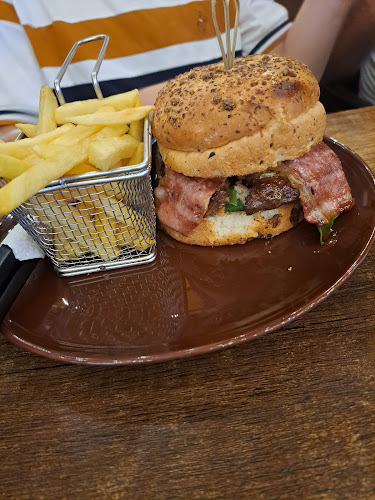 FOOD GARDEN GOURMET PARK