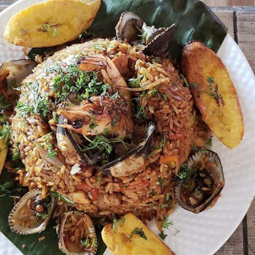 Restaurante las tongas calceteña - Bahía de Caráquez