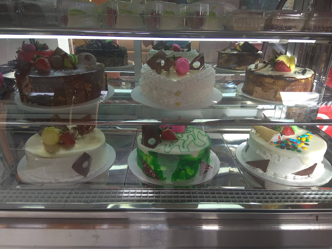 Tortas y Dulces MONAREL