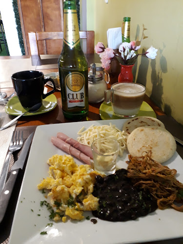 Víctor Hugo &, Ambato 180103