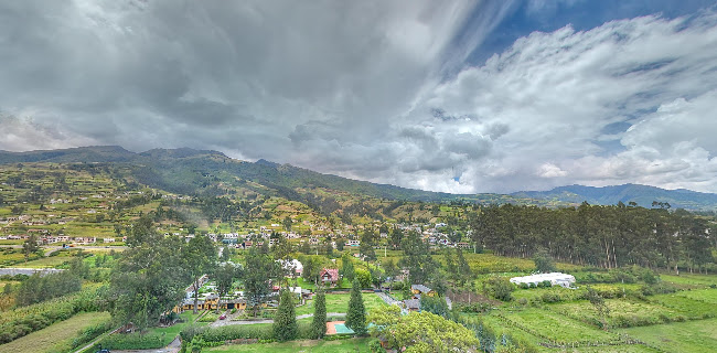 Opinii despre Puerto Lago Lago San Pablo în San Rafael de la Laguna - Gastronomía y hostelería