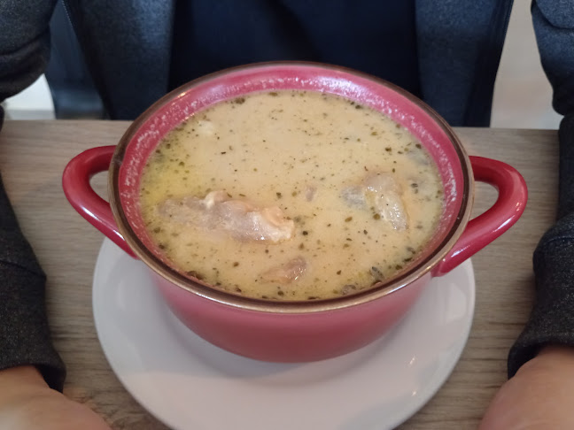 Comentarii opinii despre AL TIESTO COCINA ECUATORIANA