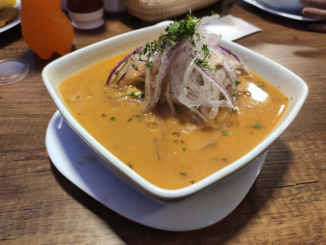 Saca La Resaca Cevicheria - Jardín - Quito