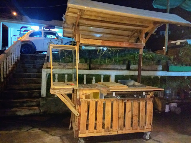 HP89+X5C, Av. 24 de Mayo, Echeandía