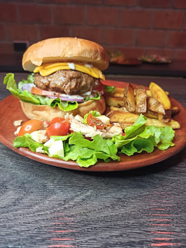 Av. Eugenio Espejo &, Loja