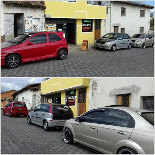 Opinii despre GOLDEN BURGER BAR RESTAURANTE KARAOKE în Ascazubi - Gastronomía y hostelería