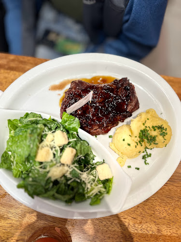 T.G.I. Fridays • Quicentro - Gastronomía y hostelería