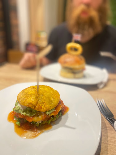 Comentarii opinii despre Country Burger catamayo