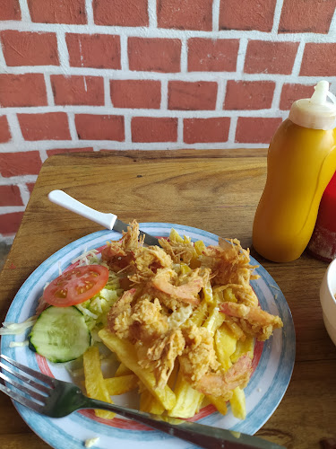 Opinii despre El Patio FOOD în Colimes - Gastronomía y hostelería