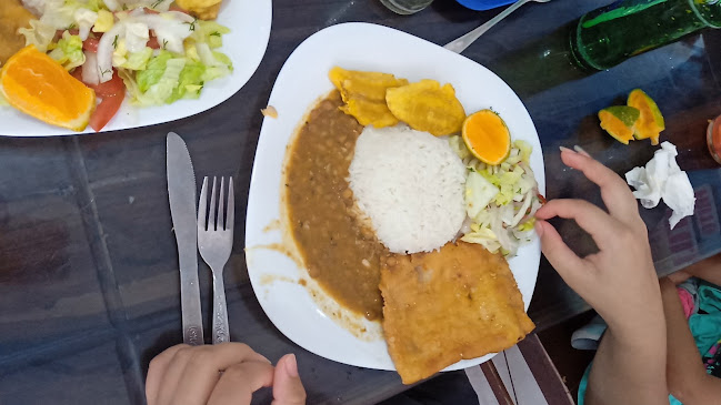 Opinii despre Bar restaurant Delfín Azul în Tonsupa - Gastronomía y hostelería