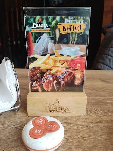 Comentarii opinii despre La Piedra Grill & Sandwiches