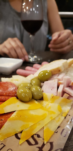 Victor Emilio Estrada 302, Guayaquil 090511