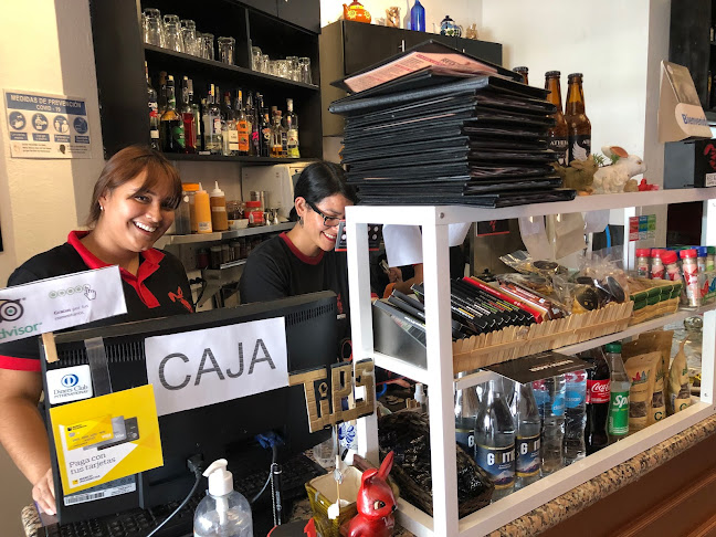 Red Rabbit Coffee Lounge - Cotacachi