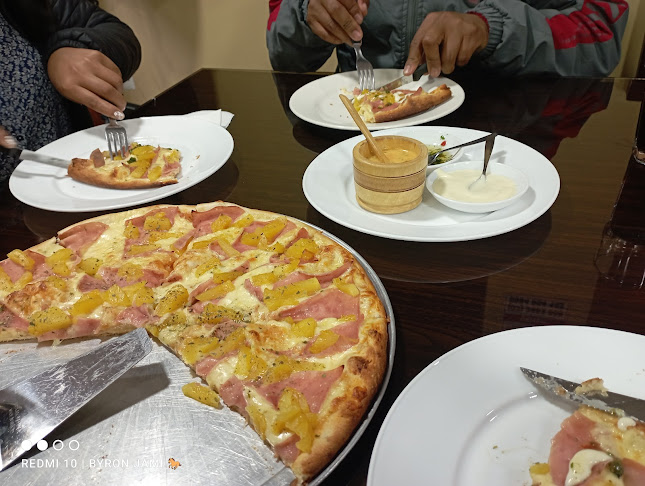 Comentarii opinii despre Mikey's Grill Carnes y Pizza