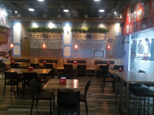 Av. Samborondón, Samborondón 092301