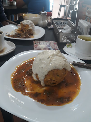 VCH4+6M4, Pedro Carbo, Milagro