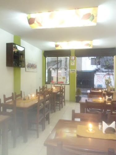 Opinii despre Alto Caribe Restaurant Bistrot în Baños de Agua Santa - Gastronomía y hostelería