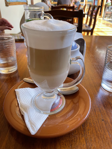 Kolo Restaurant and Bakery CLOSED - Gastronomía y hostelería