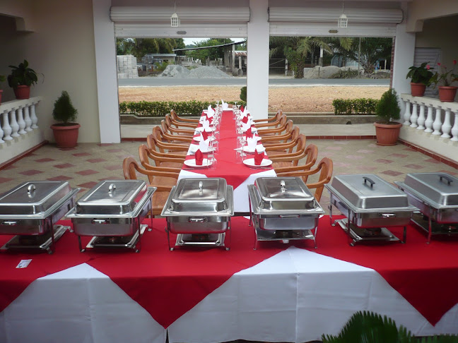 Opinii despre Carnes y Mariscos D'Luis în La Concordia - Gastronomía y hostelería