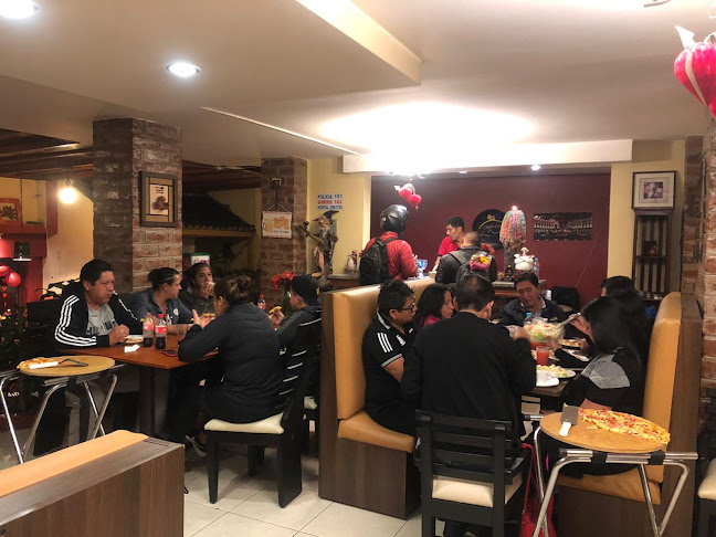 Mónaco de Los Álamos Pizza&Grill - Riobamba