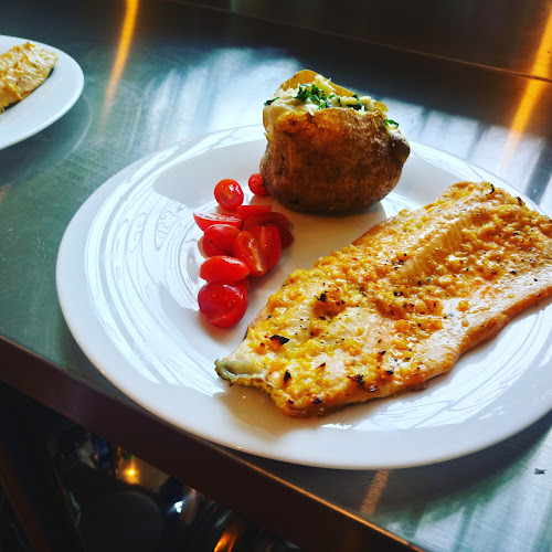 Nido del Quinde Restaurant y Cafetería de especialidad - Gastronomía y hostelería