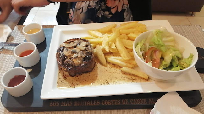 THE GRILL YARD - Santo Domingo