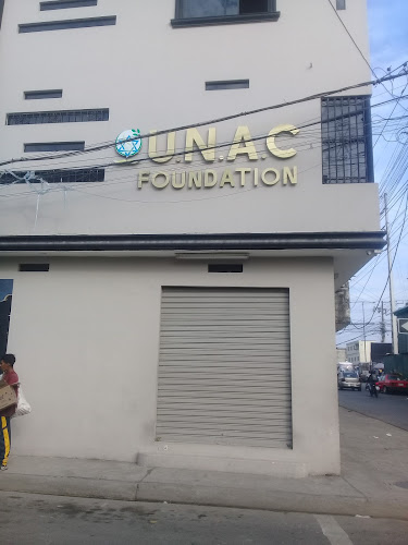 V2JX+524, Av. Casuarina, Guayaquil