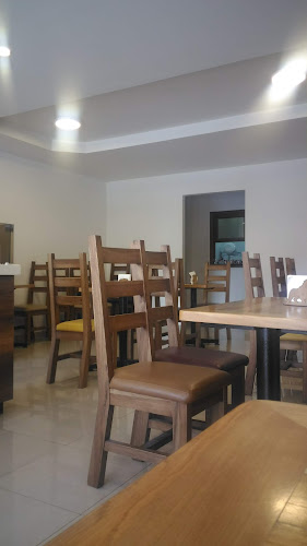 Cafetería PONCHES & CREPES - Gastronomía y hostelería