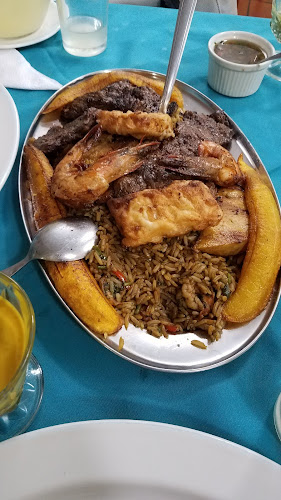 Opinii despre Carnes y Mariscos D'Luis în La Concordia - Gastronomía y hostelería