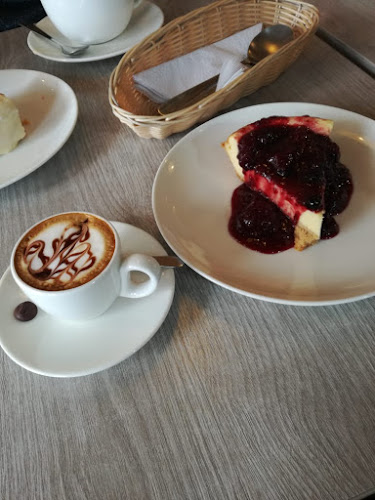 Opinii despre Pistachio Gelateria Artesanal în Riobamba - Gastronomía y hostelería