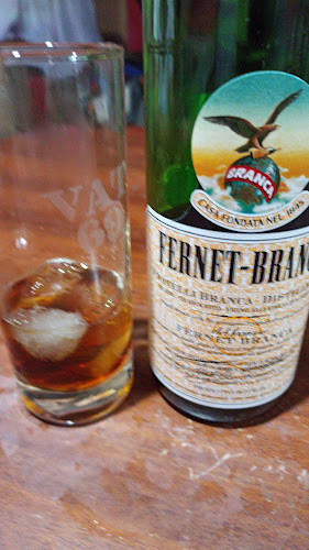 LICORERIA PLAN B - Pueblo Viejo