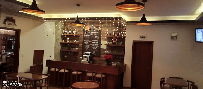 Opinii despre Esencia Café în Atuntaqui - Gastronomía y hostelería