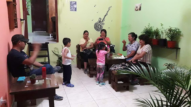 Julio*S Coffe & Pub - Gastronomía y hostelería