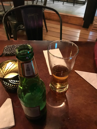 Urban Kitchen & Bar - Gastronomía y hostelería