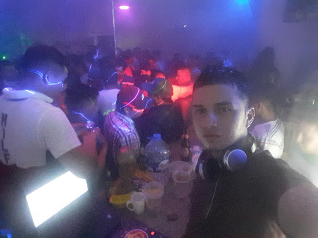 Comentarii opinii despre Bar Jonathan