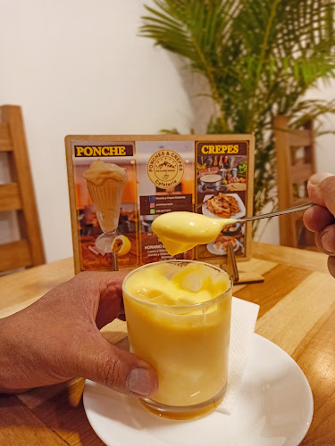 Comentarii opinii despre Cafetería PONCHES & CREPES