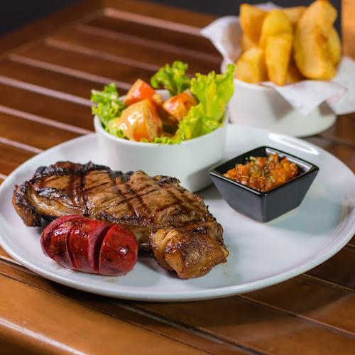 Opinii despre La Vaca Gorda - Grill & Beer ( COTACACHI) în Cotacachi - Gastronomía y hostelería