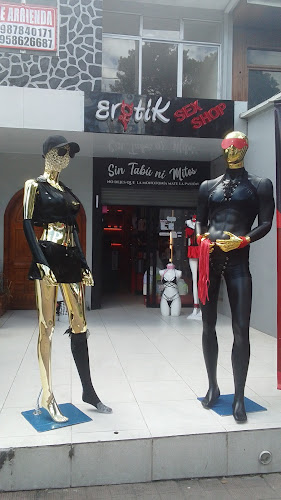 Comentarii opinii despre TUKU BAR